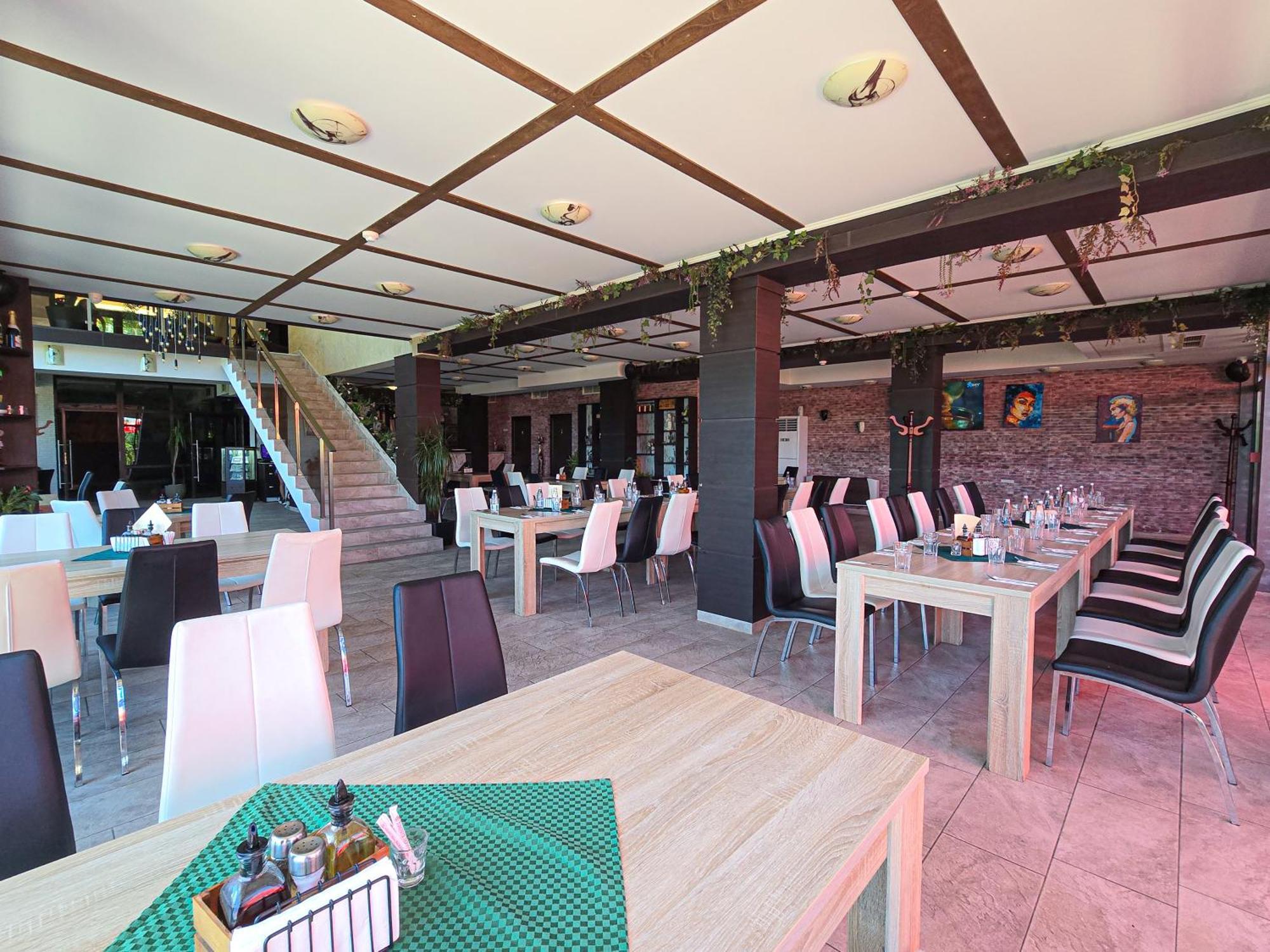 Hotel Комплекс Бабенец à Gorna Orjahovica Extérieur photo